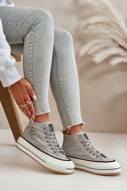 Утеплені жіночі кросівки на платформі з еко-шкіри Big Star OO274070 сірі