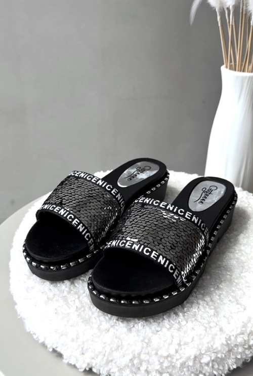 Жіночі шльопанці з паєтками чорно-сріблясті Rivanique