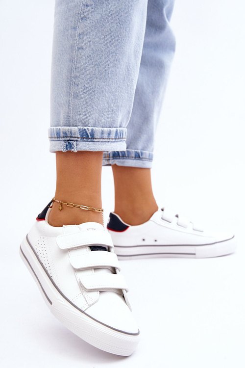 Жіночі кросівки на липучці Big Star LL274A207 білі