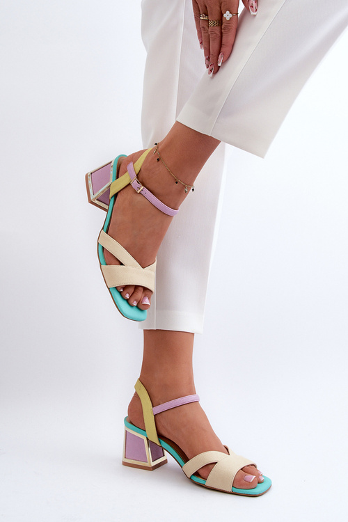 Жіночі елегантні босоніжки на шпильці фіолетові D&A MR38-549