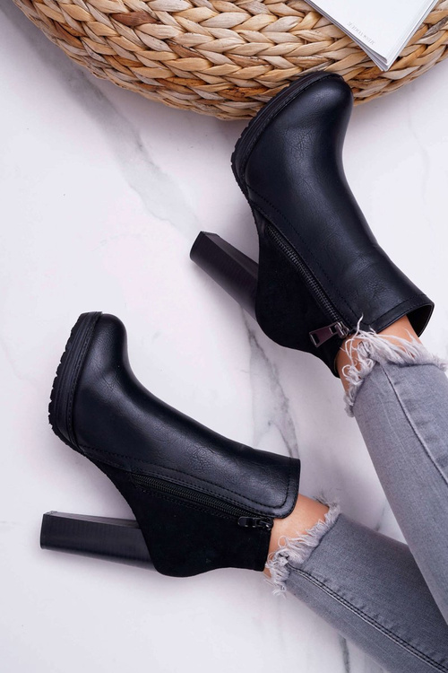 Жіночі чоботи на шпильці Black Malma