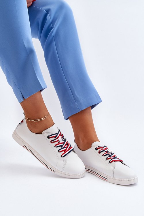 Жіночі шкіряні кросівки білі Litzy