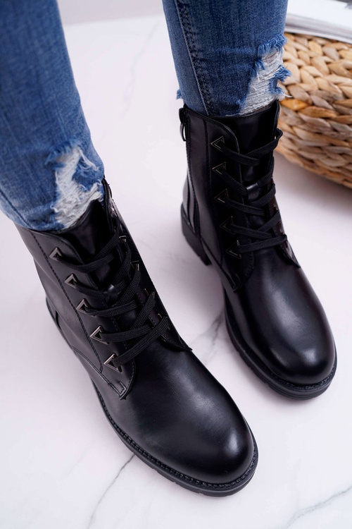 Жіночі чоботи на плоскій підошві чорні Sergio Leone TR718