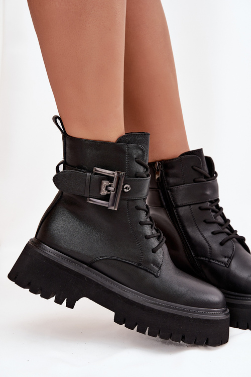 Шкіряні жіночі робочі черевики утеплені з декоративною пряжкою D&A MK52-032 Чорні