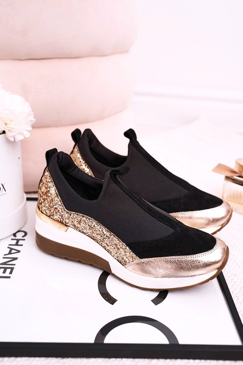 Жіночі шкіряні кросівки на танкетці Black Gold Frances