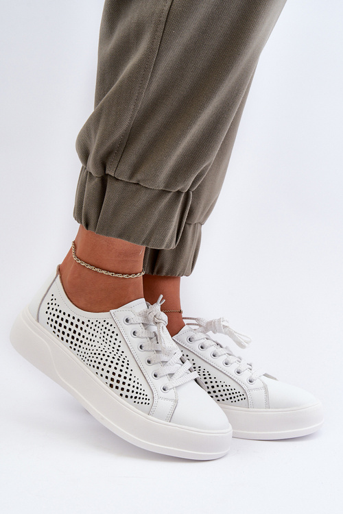 Білі жіночі шкіряні кросівки на платформі S.Barski LR505