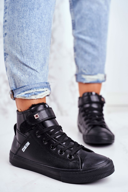 Шкіряні утеплені кросівки BIG STAR V274542FW чорні