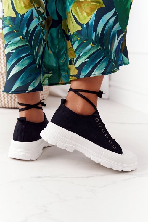 Кросівки на платформі чорні Travel Time