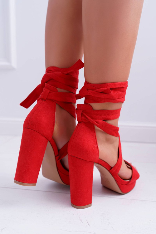 Жіночі босоніжки на шпильці на платформі на зав'язках червоні LaFiesta
