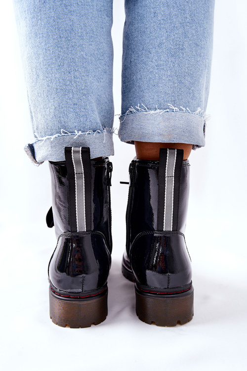 Лаковані утеплені чоботи Black Lomess