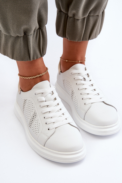 Білі жіночі шкіряні кросівки S.Barski LR760