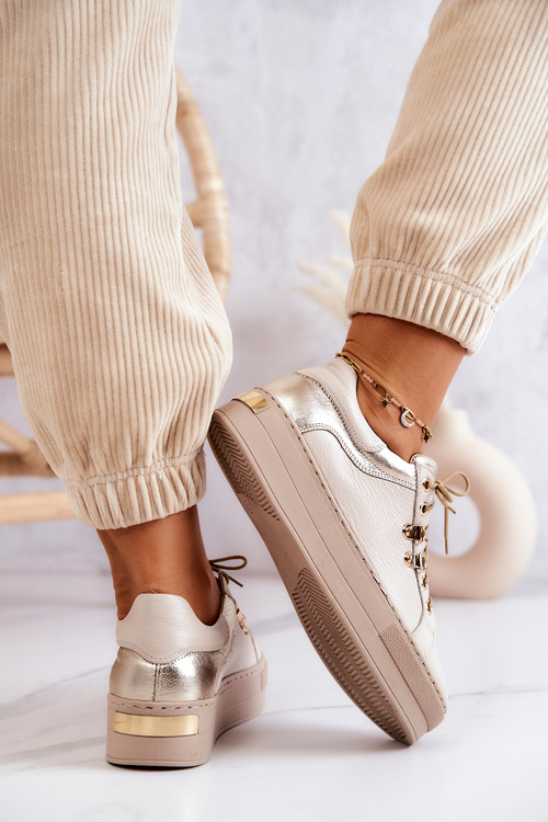 Шкіряні спортивні туфлі на платформі світло-бежевого кольору Mary Ann