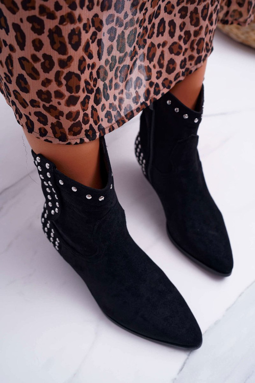 Жіночі ковбойські чоботи на плоскому каблуці чорного тонкого кольору