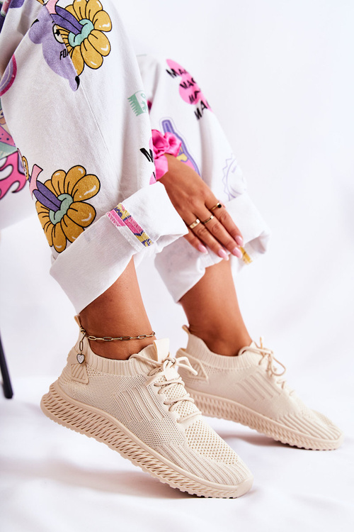 Жіночі спортивні кросівки Снікерси світло-бежеві Storia