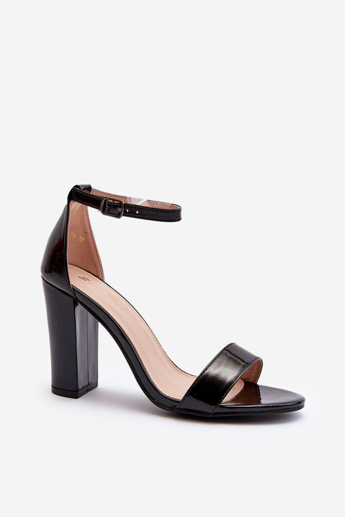 Чорні босоніжки на підборах Thakko