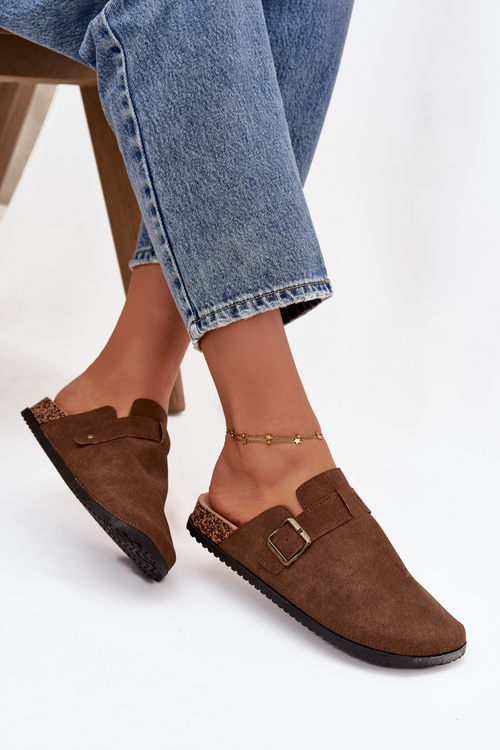 Жіночі тапочки і платформені сандалі з пряжкою Selio