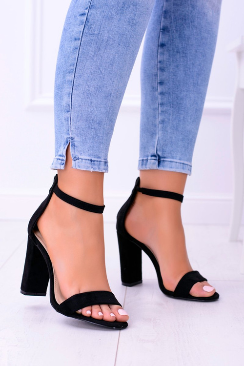 Жіночі чорні босоніжки на шпильці замшеві Mondela