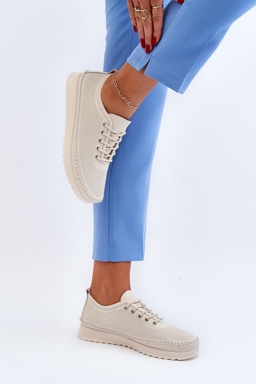 Шкіряні жіночі спортивні кросівки бежеві Lalnai