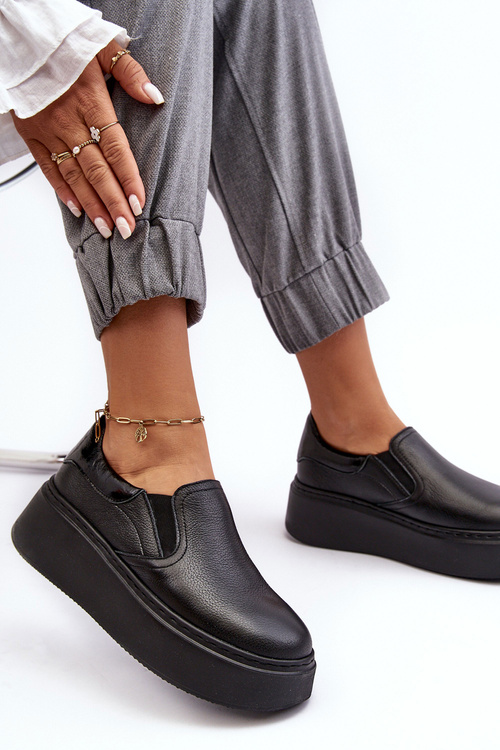 Жіноче шкіряне спортивне взуття на платформі чорного кольору Lemar Manish