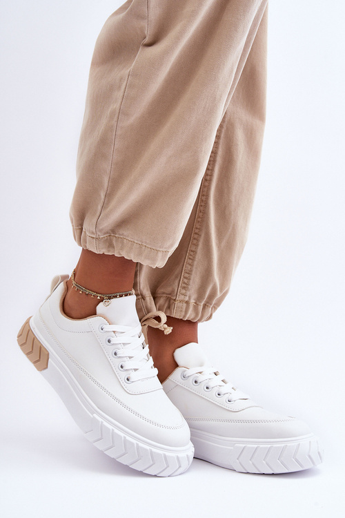 Класичне спортивне взуття на платформі біло-бежевий Nannzie