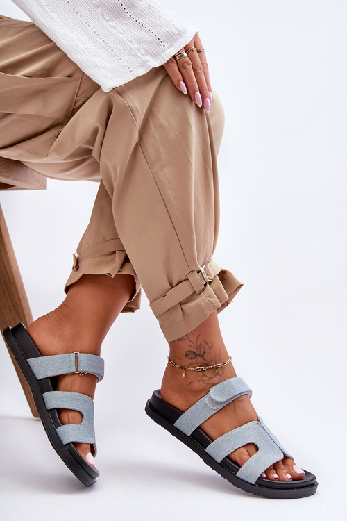 Шкіряні класичні жіночі тапочки на липучці коричневого кольору Amedon