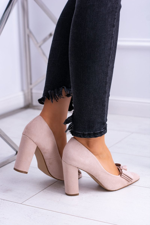 Жіночі туфлі з високим загостренням бежеві пісочні