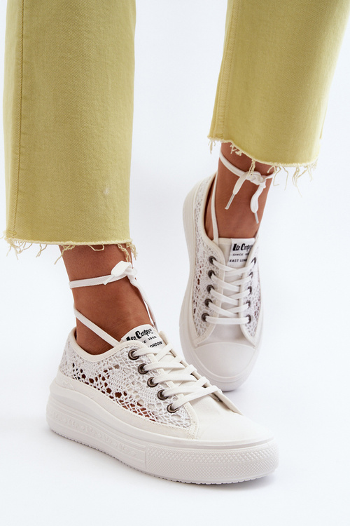 Жіночі мереживні кросівки Lee Cooper LCW-23-44-1617 білі