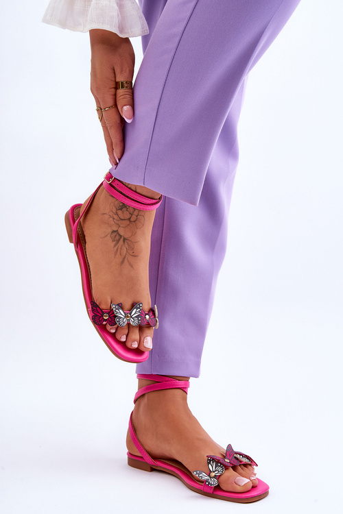 Жіночі босоніжки з декоративними метеликами кольору фуксії Jeane