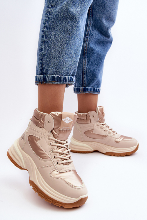 Жіночі черевики Trapper на товстій підошві Lee Cooper LCJ-23-44-1972L Бежеві