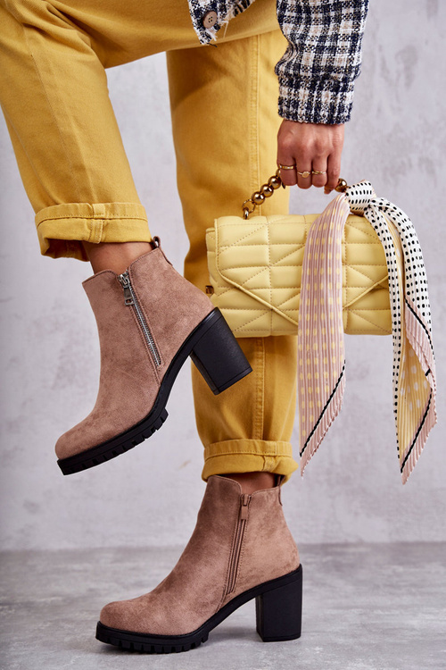 Замшеві Чоботи на високих підборах на блискавці Бежеві Sevione