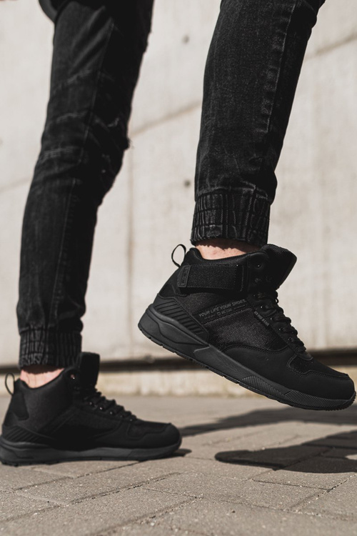 Спортивне чоловіче взуття Big Star High Outdoor Black EE174461