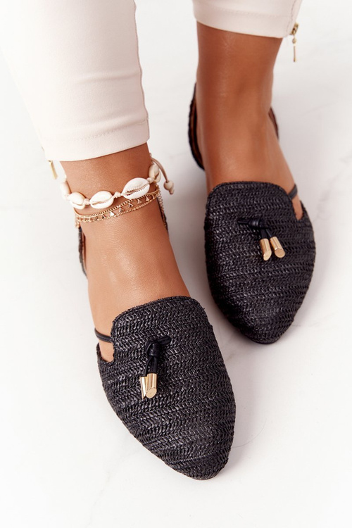 Чорні балетки Lu Boo із загостреними носками