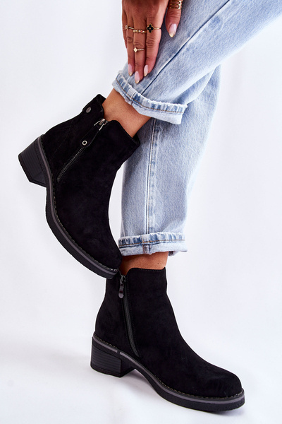 Замшеві чоботи на низькій шпильці Black Laurisa