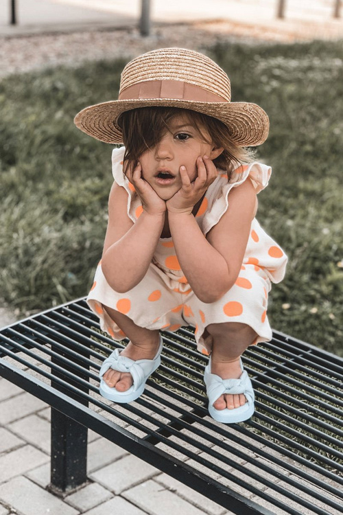 Дитячі босоніжки зі шнурком Blue Bubble Gum