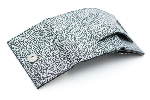 Жіночий сірий гаманець Nobo