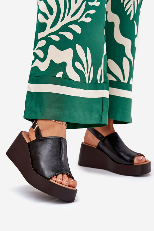 Жіночі Сандалі З Еко Шкіри На Платформі І Каблуках Чорні Leaniria