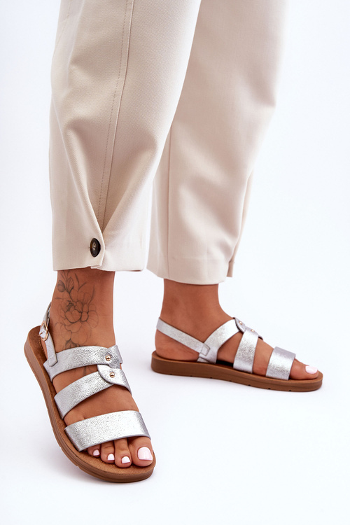 Жіночі блискучі босоніжки Silver Catalia