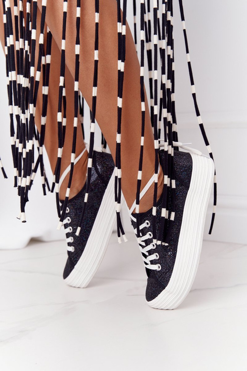 Блискучі кросівки на платформі Black Luna