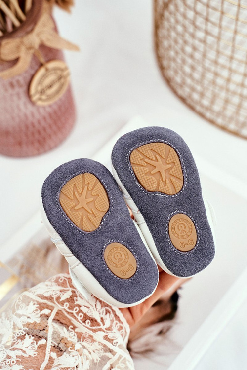 Дитячі босоніжки для дівчинки білі шкіряні Maentra