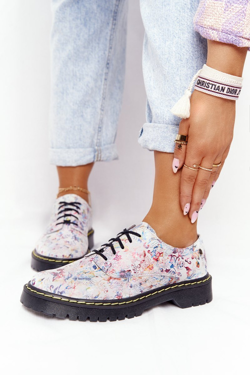 Жіночі шкіряні броги Оксфорди Maciejka 04087-38 білі з квітами