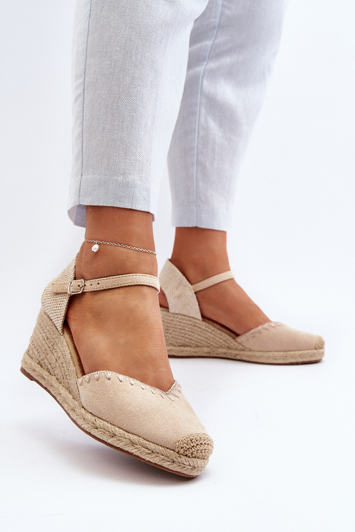 Замшеві босоніжки еспадрільї на танкетці з тканими деталями бежевого кольору Raylin