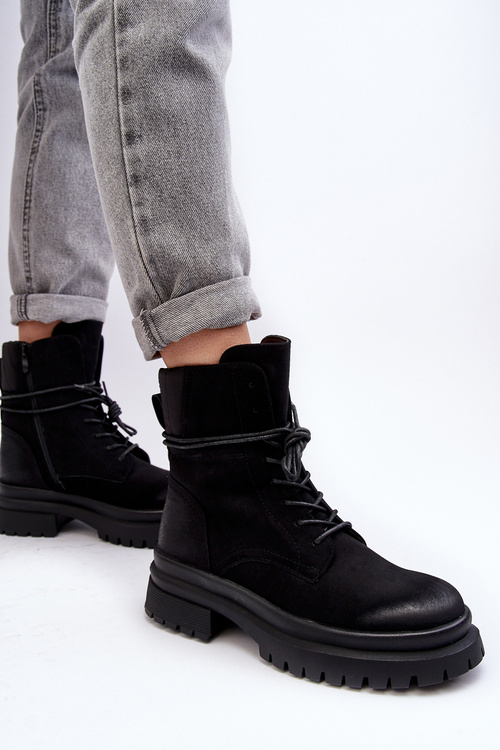 Жіночі ботильйони на масивній підошві чорні Narelona