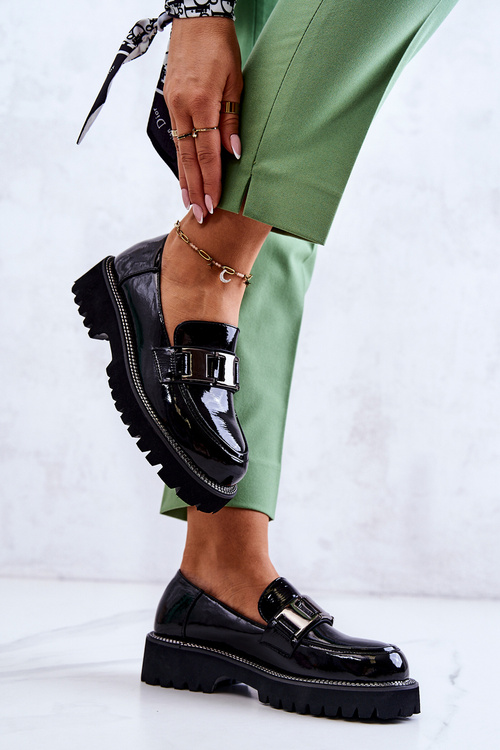 Туфлі лаковані чорні Corine