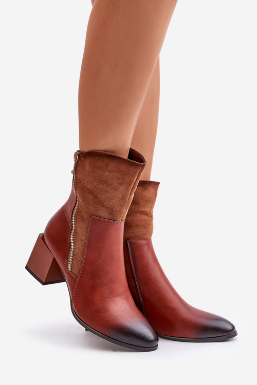 Теплі жіночі чоботи на підборах коричневого кольору Relabina