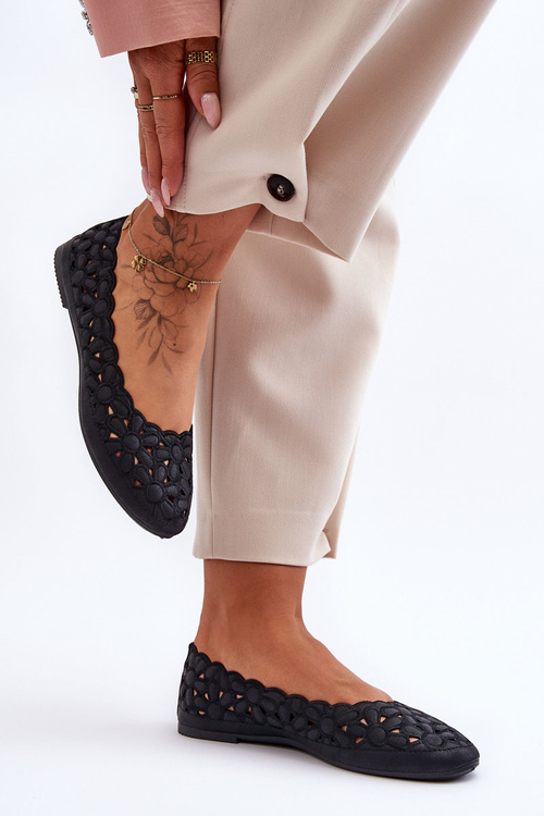 Жіночі балетки на шнурівці чорні Visionary