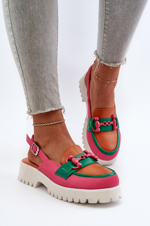 Жіночі босоніжки на плоскій підошві з помаранчевим декором D&A MR38-656