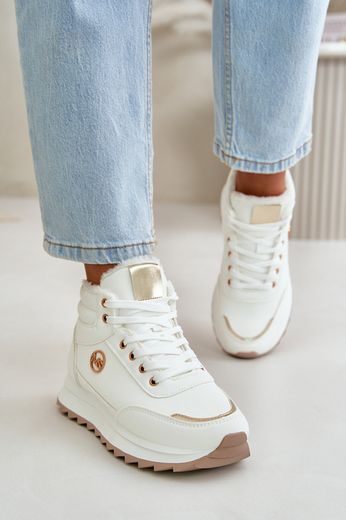 Чоботи жіночі спортивні утеплені на платформі білі Ariatte