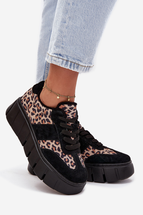 Замшеві утеплені жіночі кросівки на масивній платформі Vinceza 66841 Пантерка Чорна