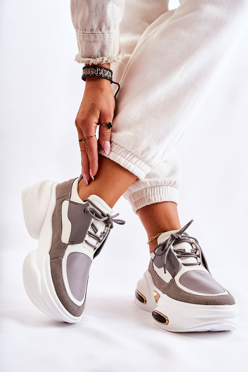 Жіночі спортивні кросівки біло-сірі New Horizon