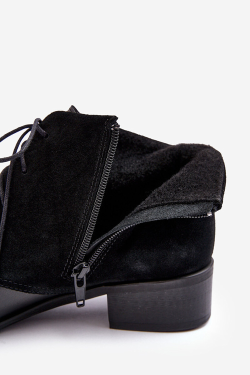 Стильні жіночі черевики на шнурівці Кефора чорного кольору